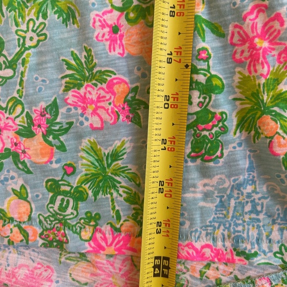 Lilly Pulitzer Disney X Etta V Neck T-Shirt Size XS - Picture 5 of 6